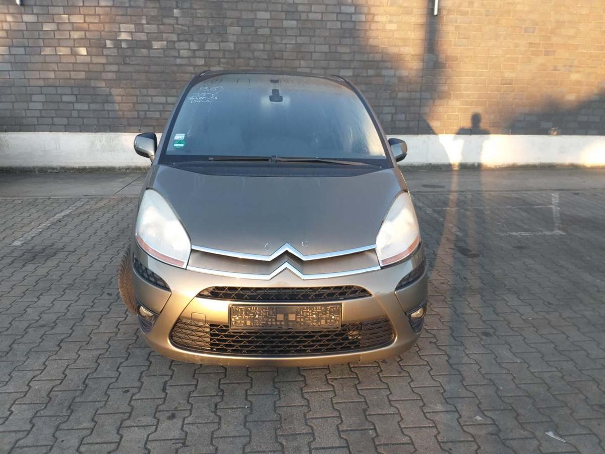 Citroen C4 Picasso original Kotflügel vorn rechts KEB Nocciola Bj.2007 Citroen C4 Picasso original Kotflügel vorn rechts KEB Nocciola Bj.2007